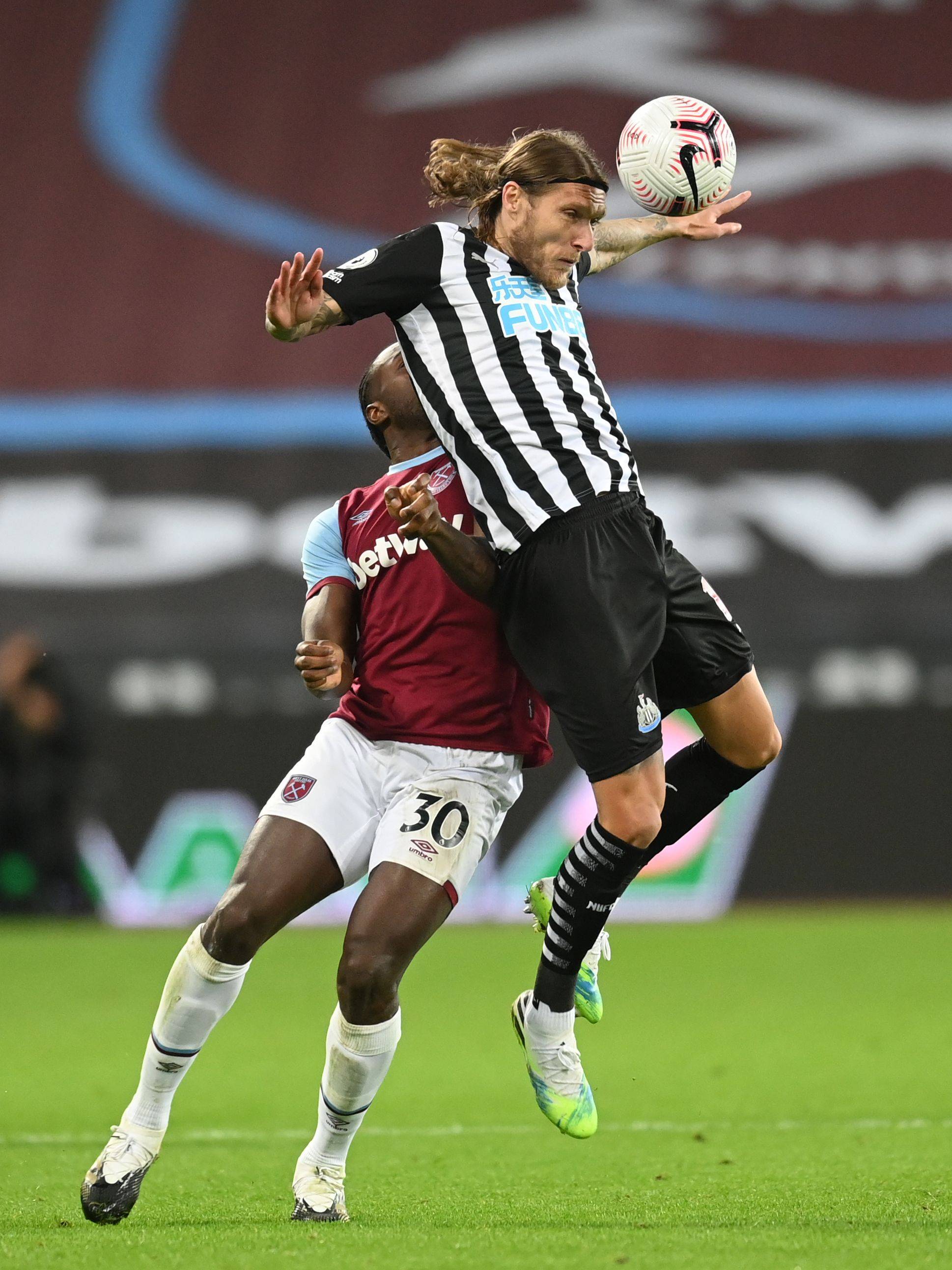 中的表现 中的表现