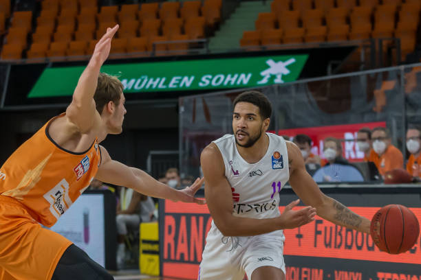 这份续约也 这份续约也