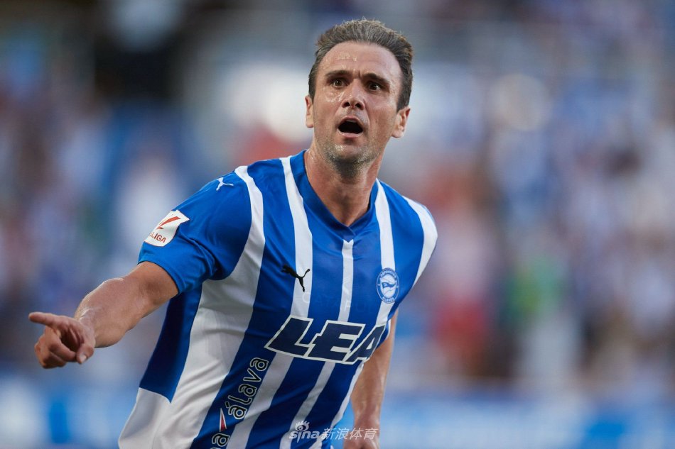 她将在未来 她将在未来