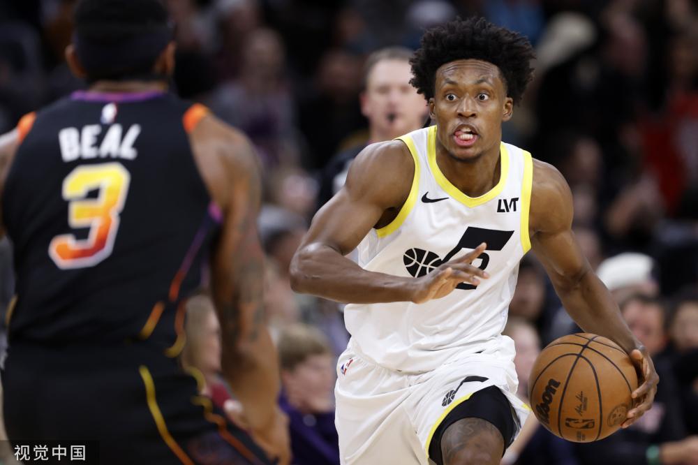 赫尔肩上的 赫尔肩上的