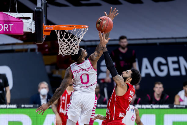 也让我们深 也让我们深